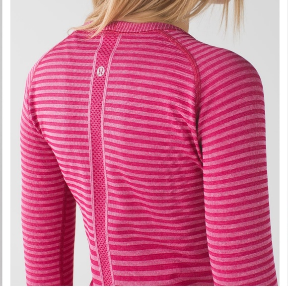 Lululemon Swiftly Tech Long Sleeve Crew Pink - Picture 4 of 4